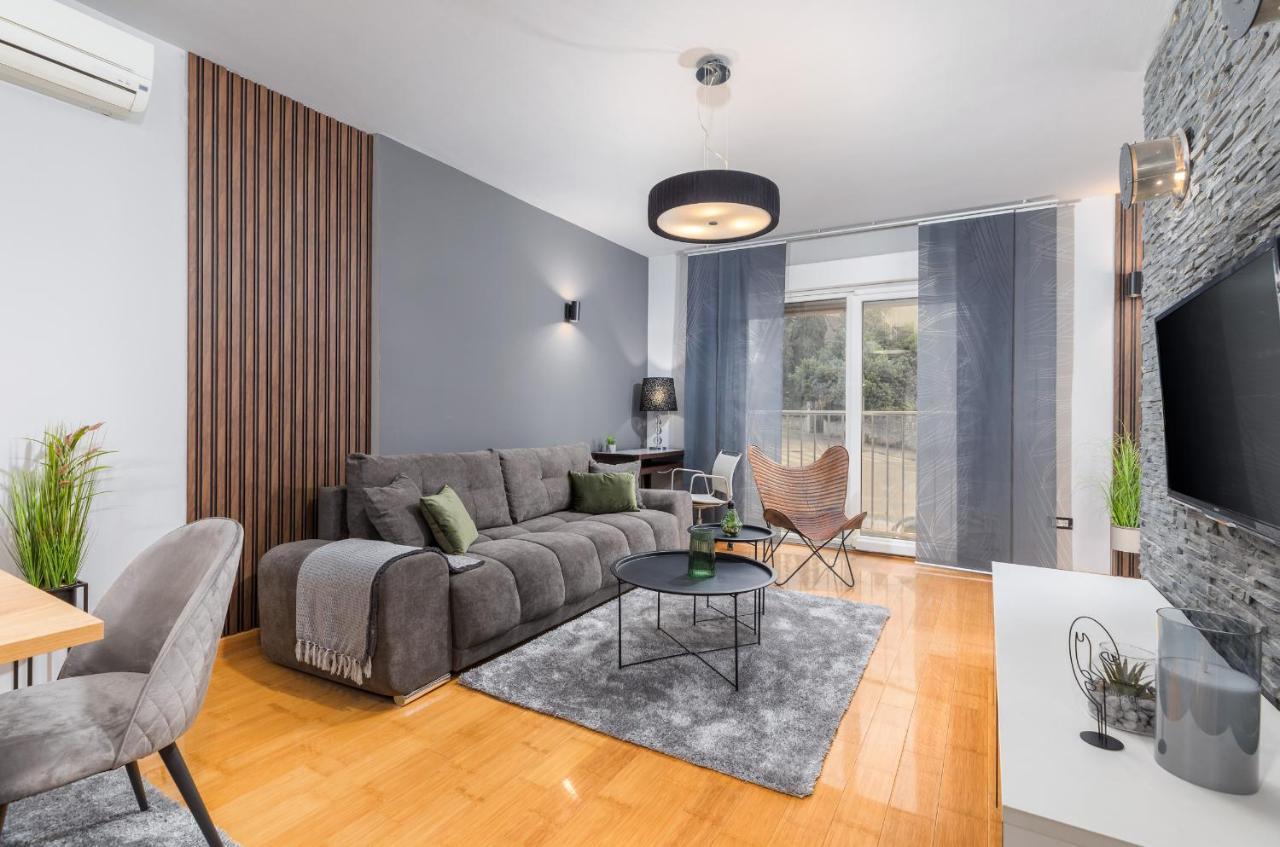 Lux Apartment Teo - New Pula Buitenkant foto